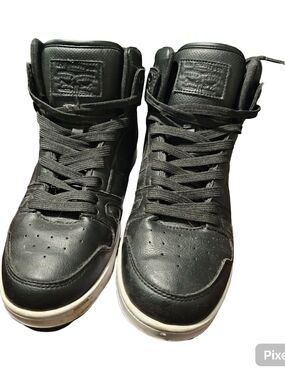 Levi's Black High Top Sneakers Women's 6.5 Casual Lace Up Shoes